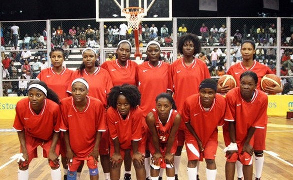 Selecção feminina ascende ao primeiro lugar no ranking africano da FIBA 