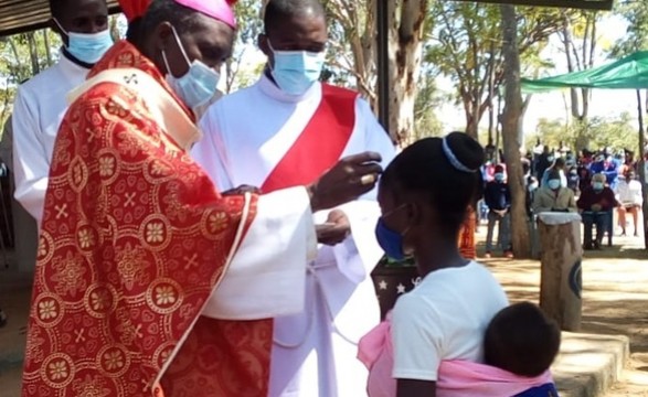 Festa do Sagrado Coração de Jesus, marca abertura do Jubileu da missão de Sendi