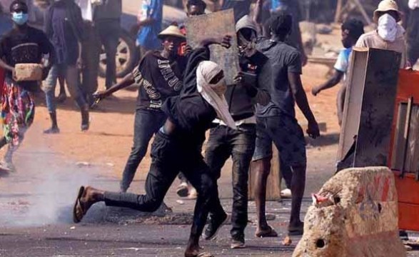 Comunidade Internacional volta condenar violência no Senegal