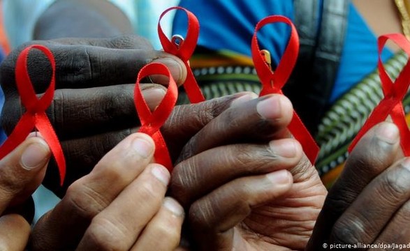 Vice-presidente diz que combinação entre VIH e Covid-19 resulta num obstáculo ainda mais difícil e complexo