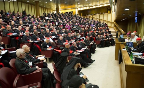 Participantes no Sínodo buscam soluções a respeito dos sacramentos para os divorciados e recasados