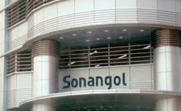 Sonangol anuncia maior descoberta de petróleo na Bacia do Kuanza