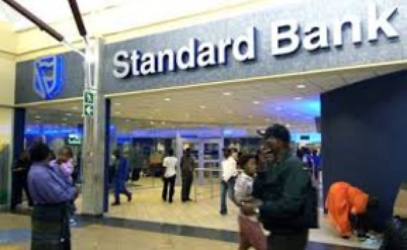 Standard Bank desmente restrição de divisas 