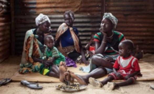 Agência da ONU para Refugiados denúncia «fome» e fuga de «100 mil pessoas» no Sudão do Sul