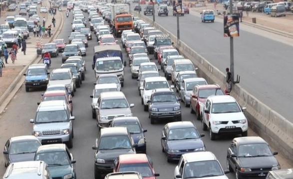 Já começou a cobrança da taxa de circulação rodoviária em todo o país