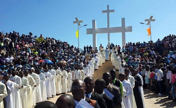 Diocese do kuito inaugura santuário diocesano 