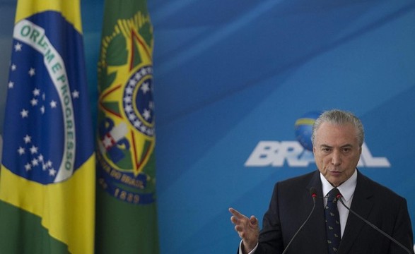 TSE reinicia julgamento que pode