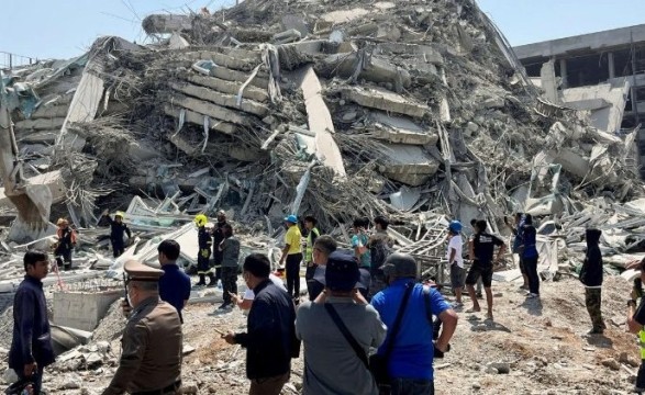 Terremoto devastador em Mianmar e na Tailândia