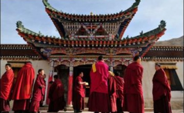 China confisca TVs e equipamento de satélite na região tibetana