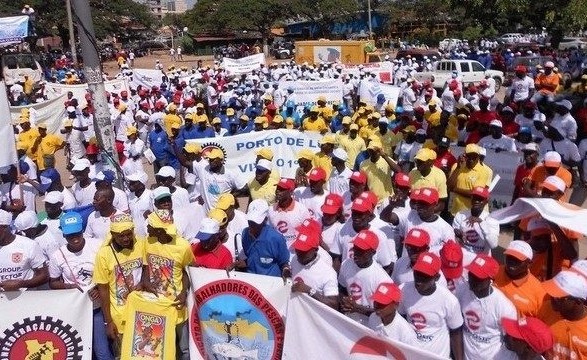 Desvalorização da pessoa humana na base dos conflitos laborais diz Dom Imbamba