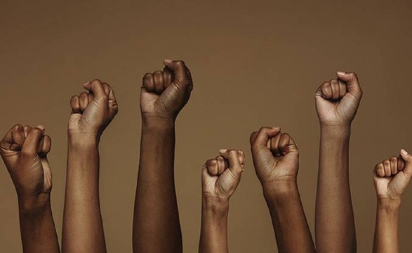 Em Portugal deputadas denunciam casos de racismo e misoginia