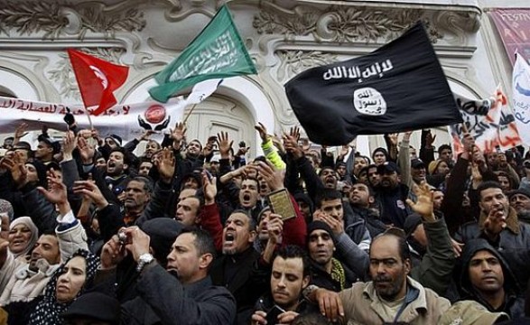 Islamitas começam a protestar na Tunísia