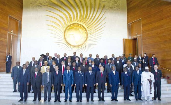 Cimeira Africana encerra com as atenções virada ao Burundi