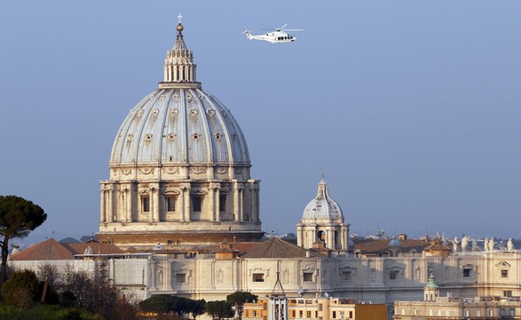 Bento XVI deixou Vaticano para ser