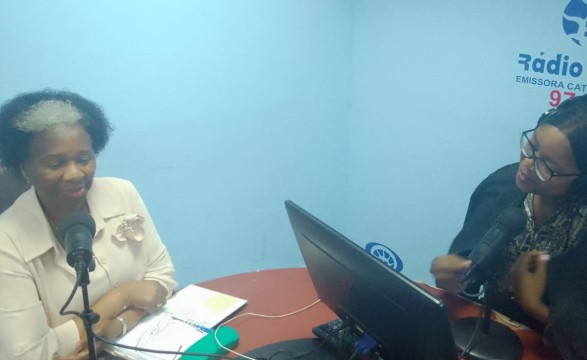 Discurso Directo: Vice-presidente da UNITA Arlete Liona Chimbinda