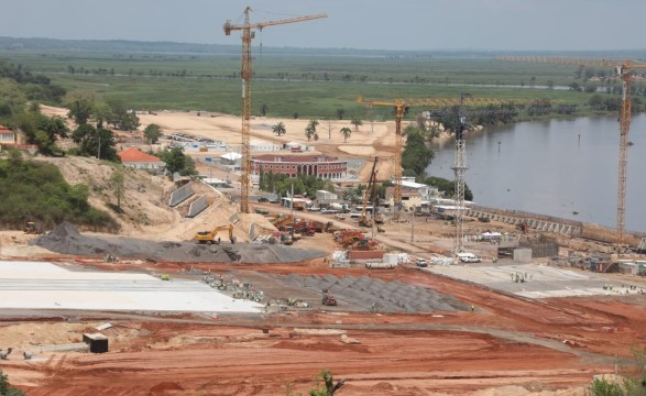 João Lourenço foi ver as obras da Basílica no Santuário da Muxima em fase de fundações