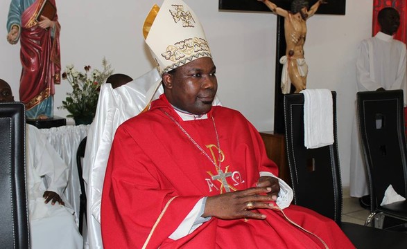 Bispo auxiliar de Luanda pede orações em prol das vítimas da malária e febre-amarela no país