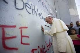 Vaticano condena 