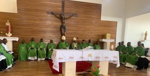 Aos jovens cristãos, D. Belmiro recomenda que façam crescer a consciência moral diante das adversidades