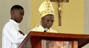 Arcebispo de Malanje exorta cristãos a praticarem o bem e a viverem segundo os dons do Espírito Santo