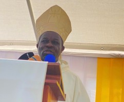 Bispo do Sumbe aconselha profissionais de saúde a serem mais humanos