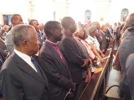 Igrejas ecuménicas e políticos estiveram presentes 