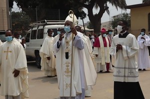 Arcebispo de Luanda indignado com constante assaltos à Paróquia de Nªsrª de Assunção