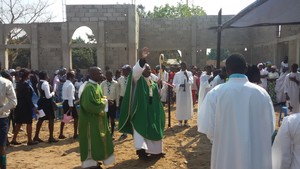 “ Ficai Unidos em oração para que Deus nos mande muitos e santos sacerdotes” apelo de Dom Benedito