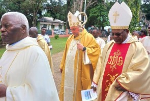 Diocese do Dundo celebra jubileu com ordenações Diaconais