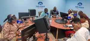 Mesa Redonda: Natal em tempo de dificuldade económica como celebrar com simplicidade e profundidade