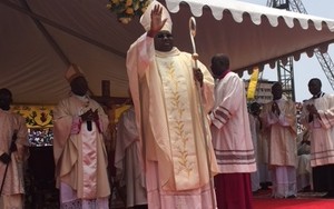 Dom Belmiro Cuica Chissengueti Bispo de Cabinda – Palavras de agradecimento a toda comunidade 