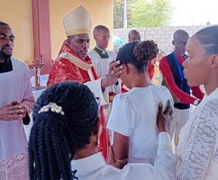 Defendida prática da fé nos movimentos religiosos pelo Arcebispo do Lubango