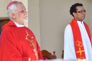 Visita pastoral de Dom Tirso a comunidade de Cazombo