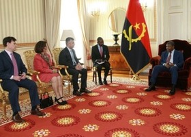 Reserva federal americana sem data à vista para o regresso dos dólares em Angola