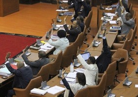 Parlamento prepara debate mensal diversificação da economia em cima da mesa 