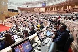 Desafios do combate a fome e a pobreza, partidos políticos divergem sobre acções da situação social