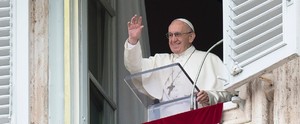 Papa: Jesus não nos poupa dificuldades, mas nos ajuda a enfrentá-las