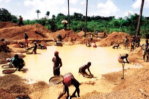 Geologia e Minas na luta contra exploração ilegal de minerais