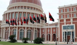 Inaugurado novo edifício da Assembleia Nacional