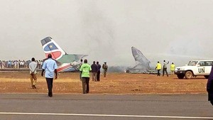 Avião comercial despenha-se com mais de 40 pessoas no Sudão do Sul