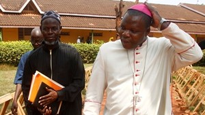 Cristãos obrigam muçulmanos a fugir de Bangui