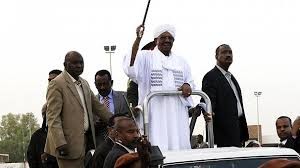 Bashir regressa ao Sudão 