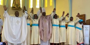 Diocese de Cabinda celebrou profissão perpétua e temporária de irmãs da Associação das Filhas de Maria Imaculada