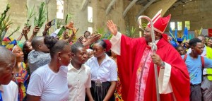 Bispo de Cabinda apela aos cristãos a procurarem o caminho da salvação