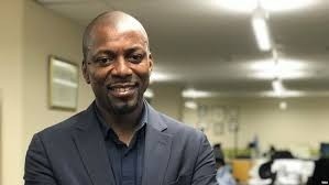 Jurista Benja Satula, denuncia silenciamento das liberdades em Angola