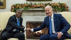 Novo impulso nas relações com EUA Joe Biden chega a Luanda