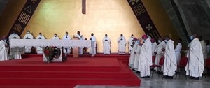 Dom Ndakalako aos consagrados: Amai a igreja de Deus e sacrificai-vos por ela na simplicidade e humanidade