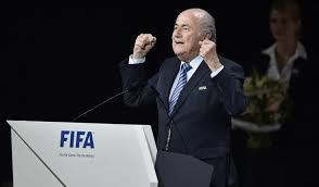 Reeleição de Blatter é para Platini e Figo uma “derrota” do futebol