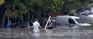 Chuvas no Brasil deixam mais de 6 mil pessoas desalojadas