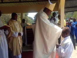 70 Anos depois Kalukembe acolhe 1ª Ordenação Sacerdotal